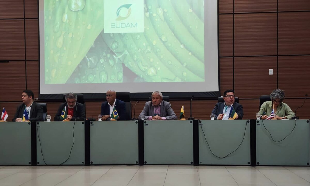 Diretor da Universitec participa de seminário sobre desenvolvimento sustentável das ilhas do Marajó (PA) e Bailique (AP)